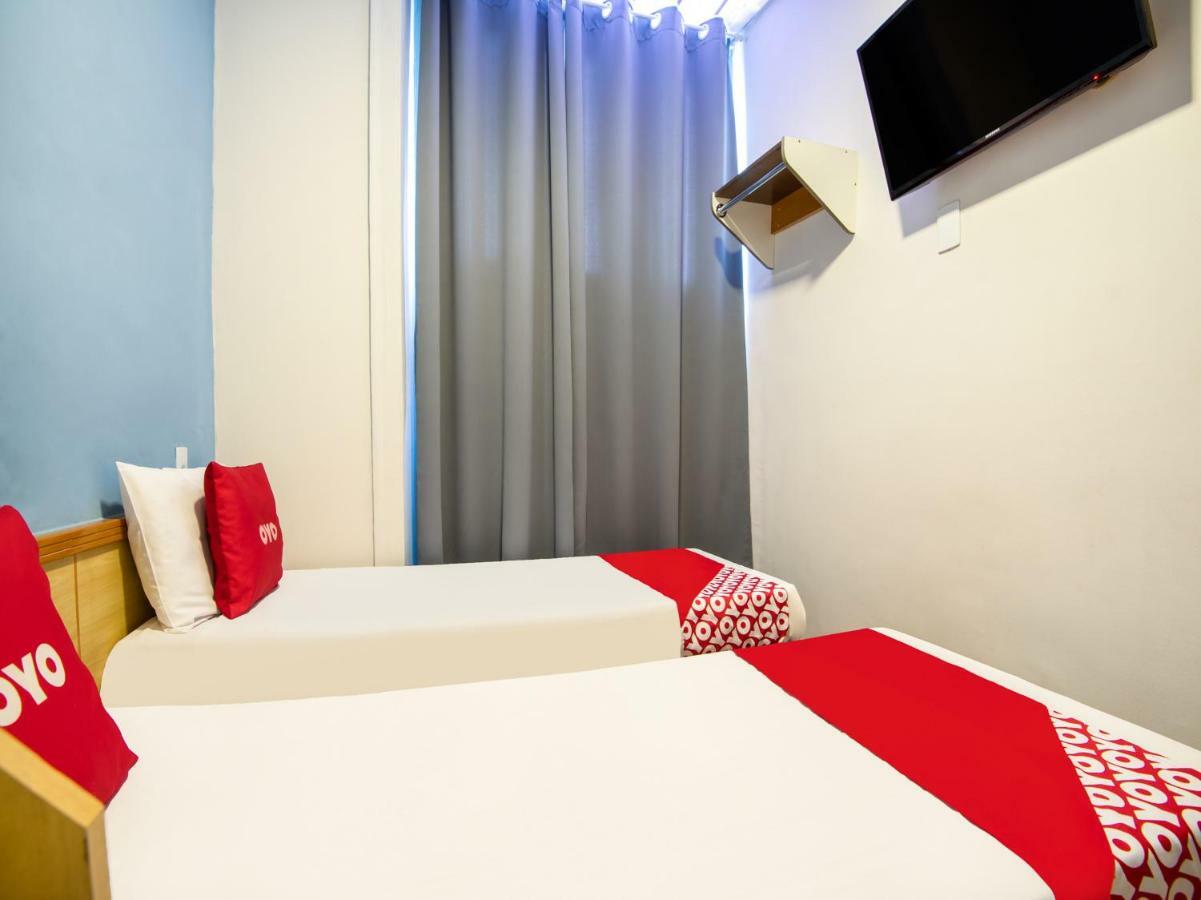 Oyo Girassol Carioca Hotel Rio de Janeiro Exterior photo